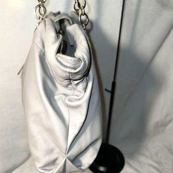 Furla Women's Grey Leather Shoulder Bag with Gold Chain Straps - Picture 7 of 16